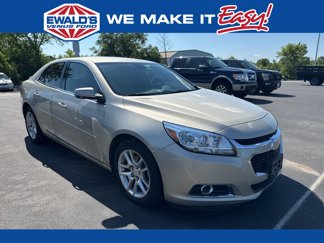 Used 2023 Chevrolet Malibu LT image 1