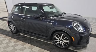 Used 2022 MINI Cooper S image 1