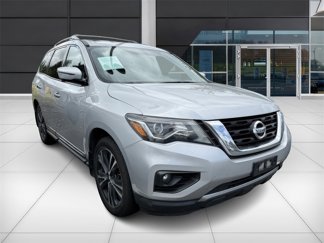 Used 2018 Nissan Pathfinder Platinum w/ Cargo Package image 1