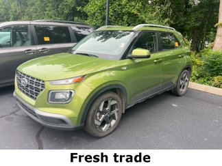Used 2022 Hyundai Venue SEL image 1