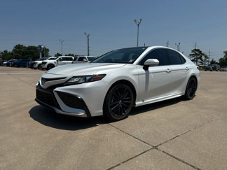 Used 2021 Toyota Camry XSE image 1