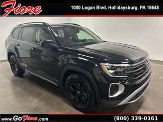 Used 2024 Volkswagen Atlas Peak Edition SE image 1