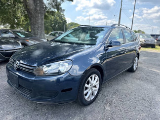 Used 2010 Volkswagen Jetta SE image 1