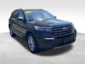Certified 2022 Ford Explorer XLT w/ Equipment Group 202A image 1