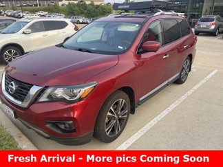 Used 2017 Nissan Pathfinder Platinum w/ Family Entertainment Package image 1