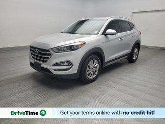 Used 2017 Hyundai Tucson SE image 1