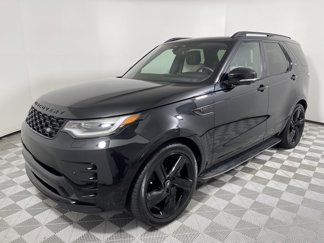 Used 2024 Land Rover Discovery Dynamic SE image 1