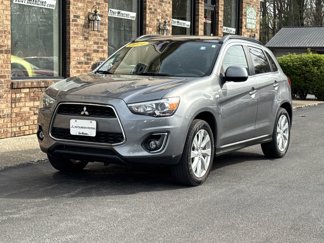Used 2014 Mitsubishi Outlander Sport SE image 1