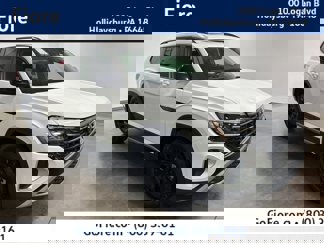 New 2025 Volkswagen Atlas Peak Edition SE image 1