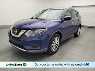 Used 2017 Nissan Rogue SV image 1
