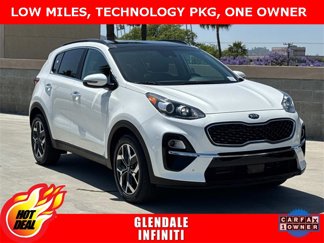 Used 2022 Kia Sportage EX w/ EX Technology Package image 1