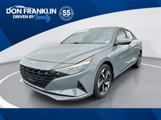 Used 2023 Hyundai Elantra SEL w/ Convenience Package image 1