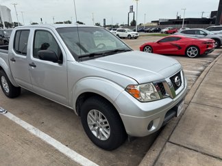 Used 2015 Nissan Frontier SV image 1