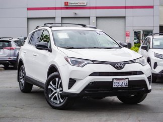 Used 2018 Toyota RAV4 LE w/ All Weather Liner Package image 1