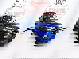 Used 2017 Ford Escape SE w/ Equipment Group 201A image 1