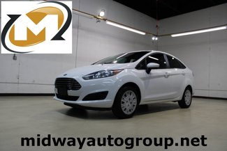 Used 2017 Ford Fiesta S image 1