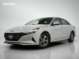 Used 2023 Hyundai Elantra SE image 1