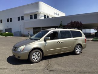 Used 2008 Kia Sedona LX image 1