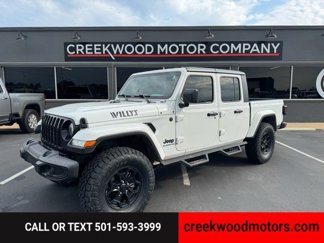 Used 2022 Jeep Gladiator Sport image 1