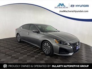Used 2023 Nissan Altima 2.5 SV w/ SV Premium Package video 1