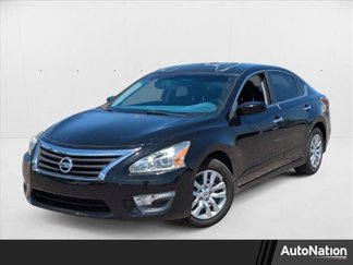 Used 2014 Nissan Altima 2.5 S image 1