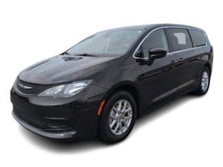 Used 2023 Chrysler Voyager LX image 1