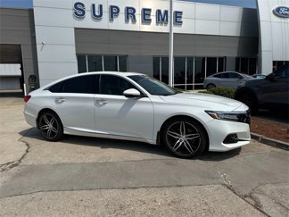 Used 2022 Honda Accord Touring image 1
