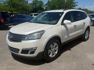 Used 2014 Chevrolet Traverse LT image 1