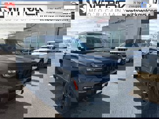 New 2025 Jeep Grand Cherokee L Limited w/ Black Appearance Package image 1