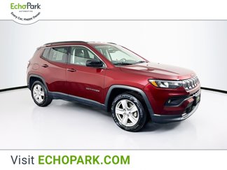 Used 2022 Jeep Compass Latitude image 1