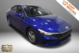 New 2025 Hyundai Elantra SE image 1
