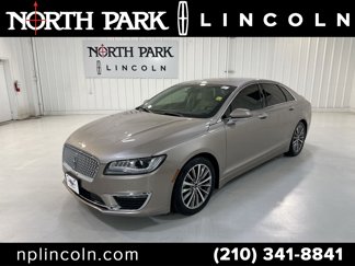 Used 2019 Lincoln MKZ Premiere image 1