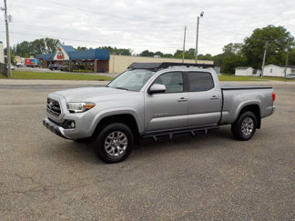 Used 2017 Toyota Tacoma SR5 image 1