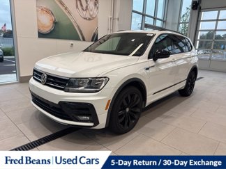 Used 2020 Volkswagen Tiguan SE R-Line image 1