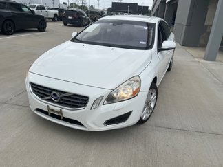 Used 2013 Volvo S60 T5 image 1