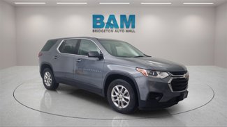 Used 2020 Chevrolet Traverse LS image 1
