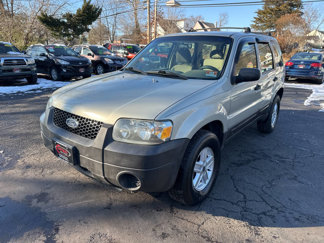 Used 2006 Ford Escape XLS image 1