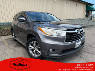 Used 2014 Toyota Highlander XLE image 1