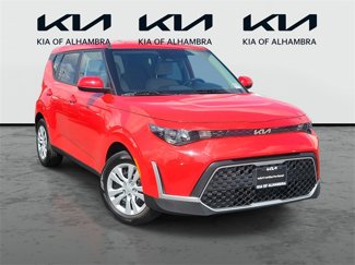 Certified 2023 Kia Soul LX image 1