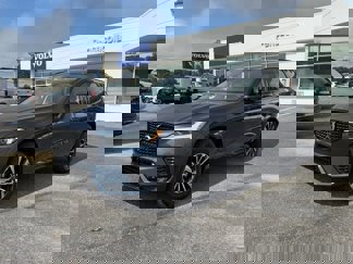 New 2025 Volvo XC60 B5 Core w/ Climate Package image 1