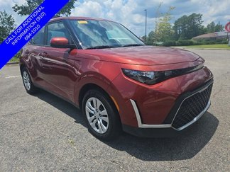 Certified 2023 Kia Soul LX image 1