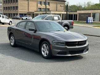 Used 2022 Dodge Charger SXT image 1