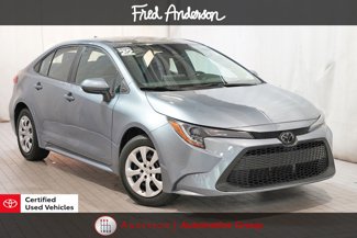 Certified 2022 Toyota Corolla LE image 1