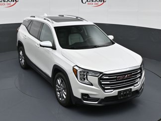 Used 2022 GMC Terrain SLT w/ Infotainment Package II image 1
