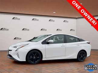 Used 2018 Toyota Prius Four image 1
