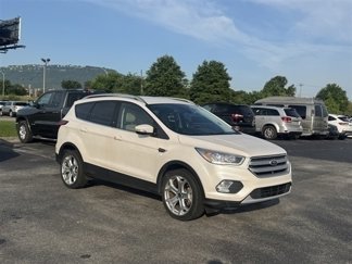 Used 2019 Ford Escape Titanium w/ U9j03 - Titanium Tow Package image 1