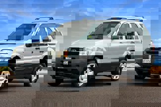 Used 2002 Ford Escape XLS image 1
