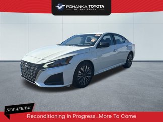 Used 2025 Nissan Altima 2.5 SV image 1