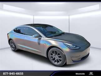 Used 2018 Tesla Model 3 image 1
