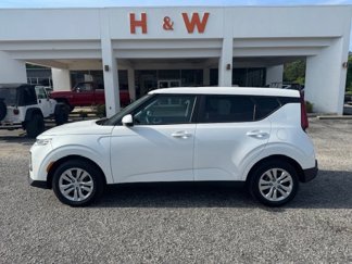 Used 2020 Kia Soul LX image 1